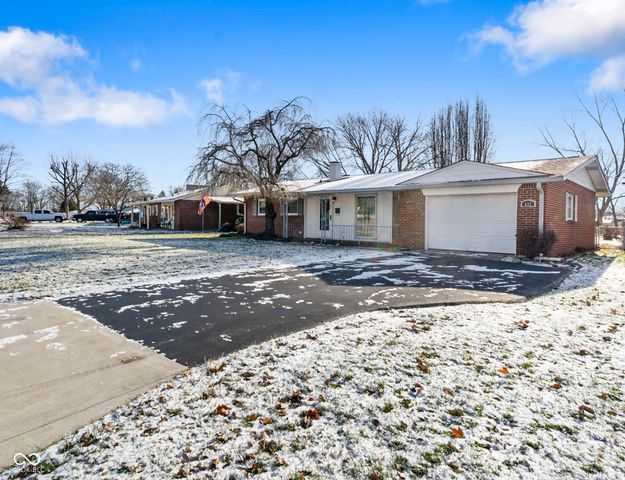 637 E Pearl Street, Greenwood, IN 46143