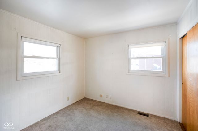 637 E Pearl Street, Greenwood, IN 46143