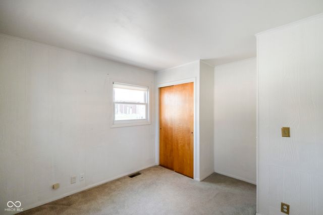 637 E Pearl Street, Greenwood, IN 46143