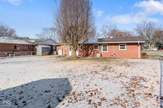 637 E Pearl Street, Greenwood, IN 46143