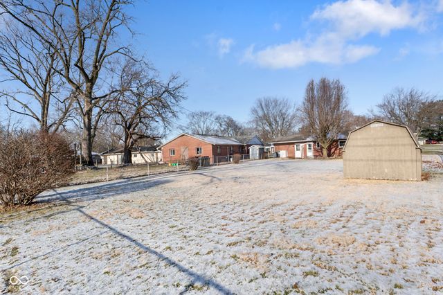 637 E Pearl Street, Greenwood, IN 46143