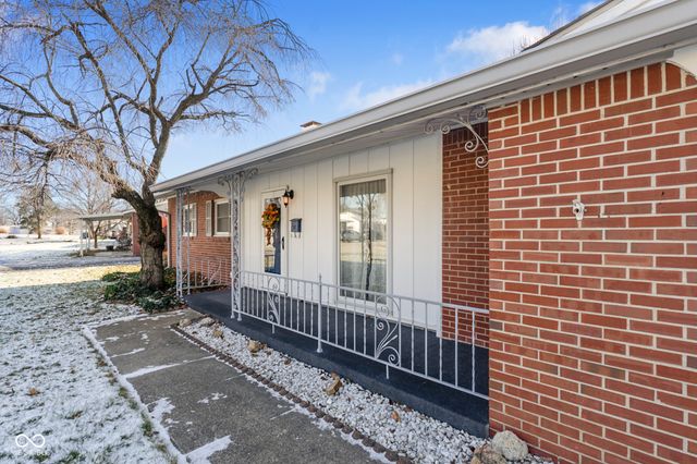 637 E Pearl Street, Greenwood, IN 46143