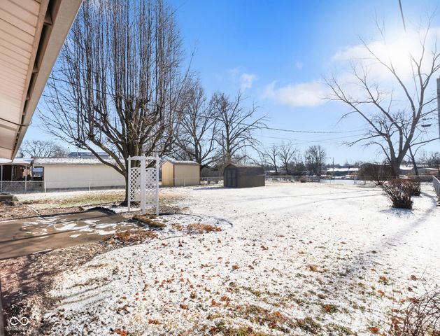 637 E Pearl Street, Greenwood, IN 46143