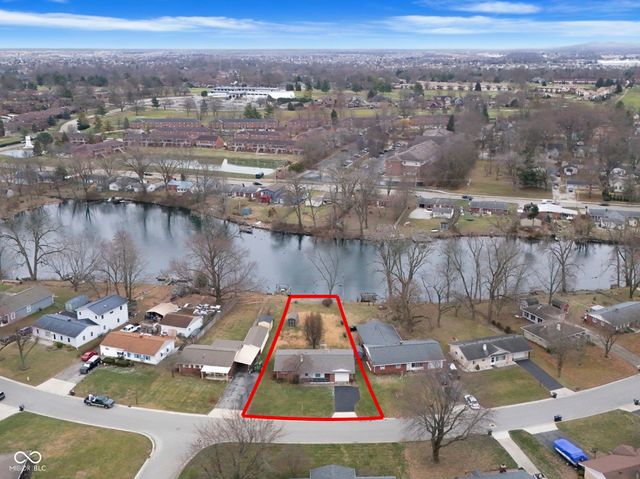 637 E Pearl Street, Greenwood, IN 46143