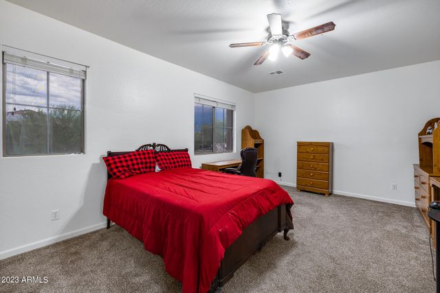 3419 W THOREAU Lane, Anthem, AZ 85086