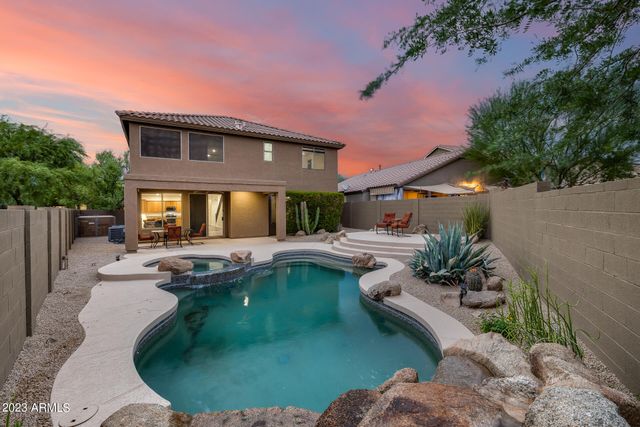 3419 W THOREAU Lane, Anthem, AZ 85086