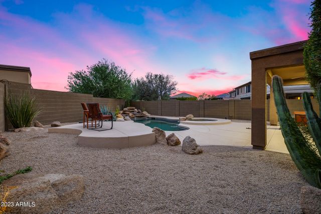 3419 W THOREAU Lane, Anthem, AZ 85086