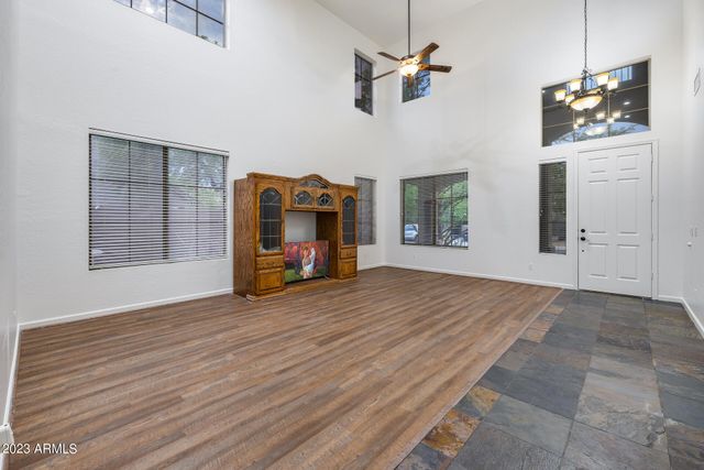 3419 W THOREAU Lane, Anthem, AZ 85086