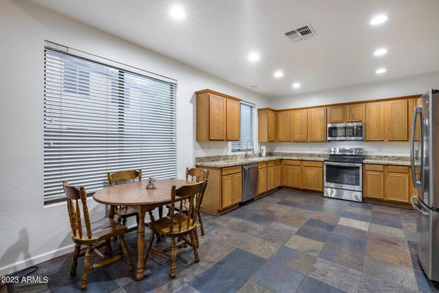 3419 W THOREAU Lane, Anthem, AZ 85086