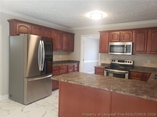 1908 Ashridge Drive, Fayetteville, NC 28304