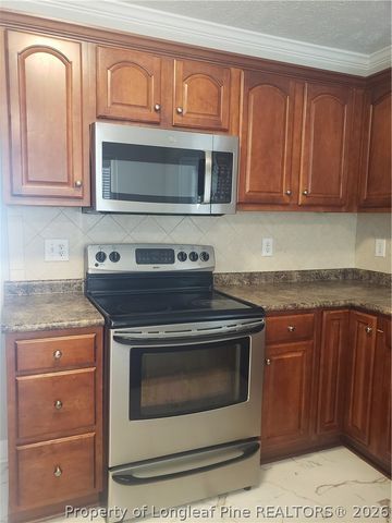 1908 Ashridge Drive, Fayetteville, NC 28304