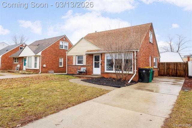 1123 16th Street, Wyandotte, MI 48192