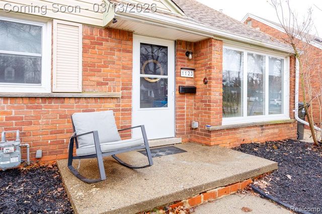 1123 16th Street, Wyandotte, MI 48192