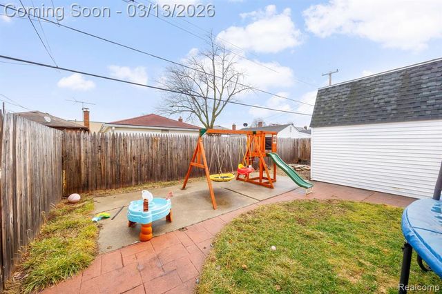 1123 16th Street, Wyandotte, MI 48192