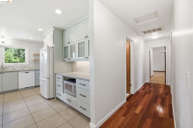 23245 Isabella Ct, Columbia, CA 95310