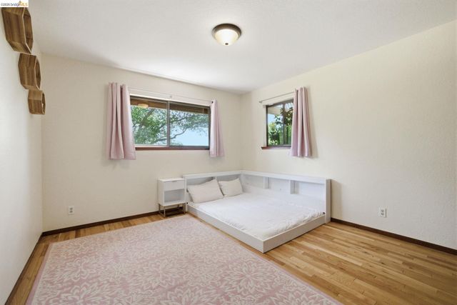 23245 Isabella Ct, Columbia, CA 95310
