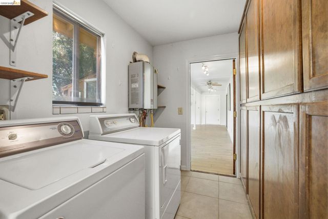 23245 Isabella Ct, Columbia, CA 95310
