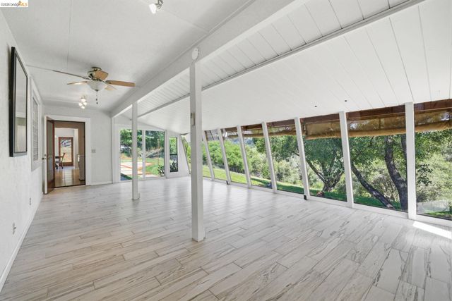 23245 Isabella Ct, Columbia, CA 95310