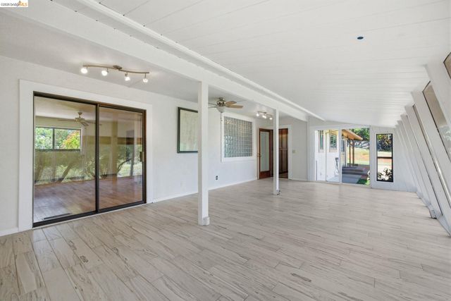 23245 Isabella Ct, Columbia, CA 95310