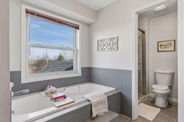 15320 96th Place N, Maple Grove, MN 55369