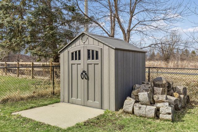 15320 96th Place N, Maple Grove, MN 55369