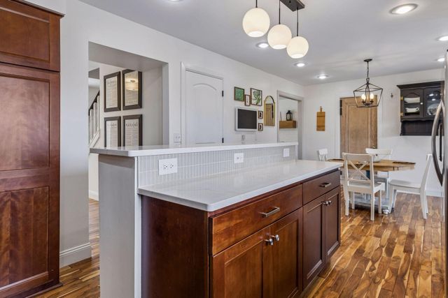 15320 96th Place N, Maple Grove, MN 55369