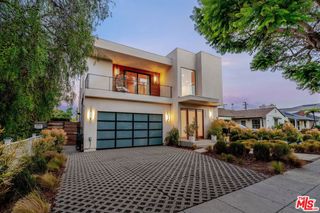 1724 Pine Street, Santa Monica, CA 90405