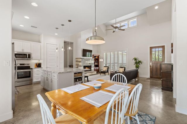 503 Alva DR, Spicewood, TX 78669