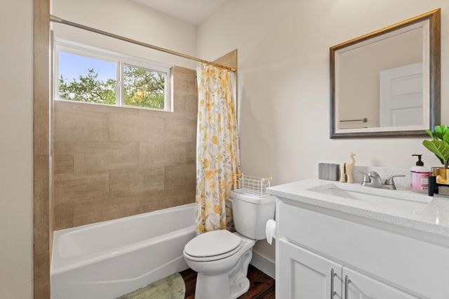 503 Alva DR, Spicewood, TX 78669