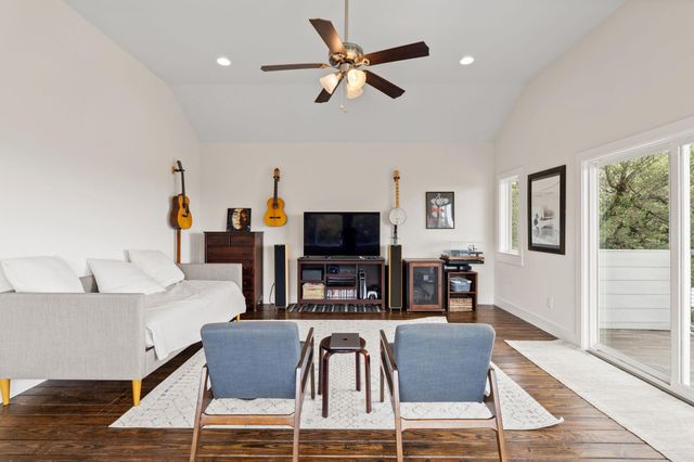 503 Alva DR, Spicewood, TX 78669
