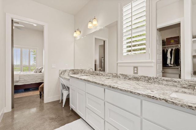 503 Alva DR, Spicewood, TX 78669