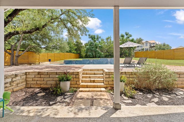 503 Alva DR, Spicewood, TX 78669