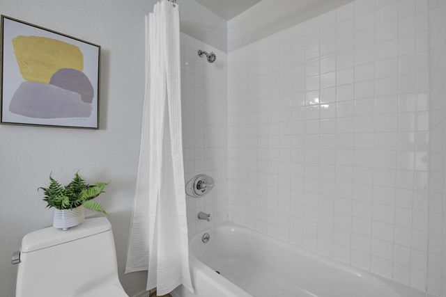 1919 Alameda De Las Pulgas 140, San Mateo, CA 94403