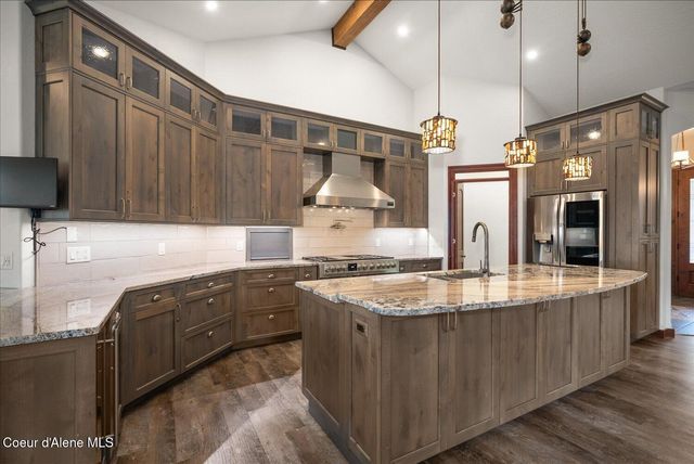 14747 W Aloysius DR, Post Falls, ID 83854