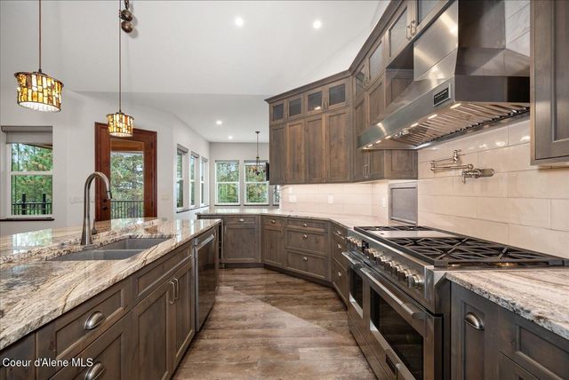 14747 W Aloysius DR, Post Falls, ID 83854