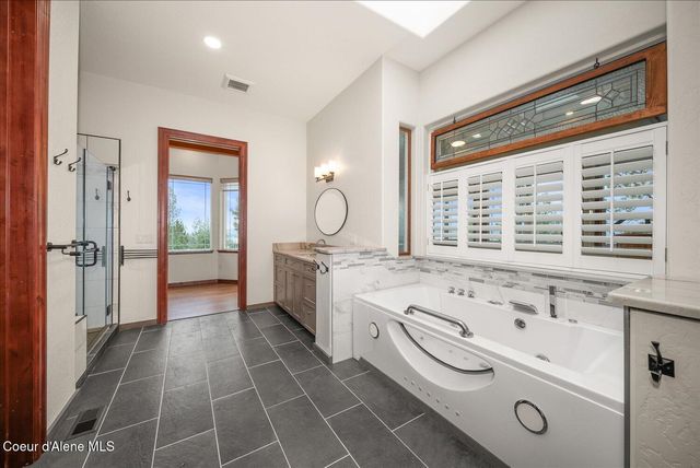 14747 W Aloysius DR, Post Falls, ID 83854
