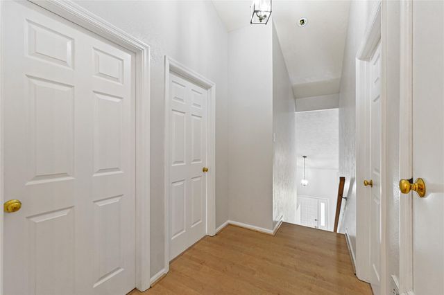 1555 Hillside Elm Street, Houston, TX 77062