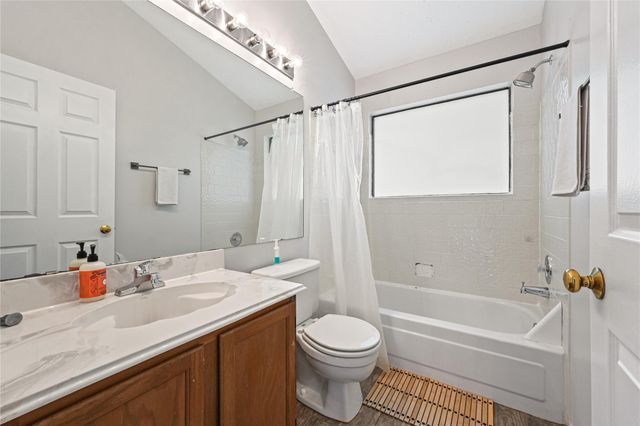1555 Hillside Elm Street, Houston, TX 77062