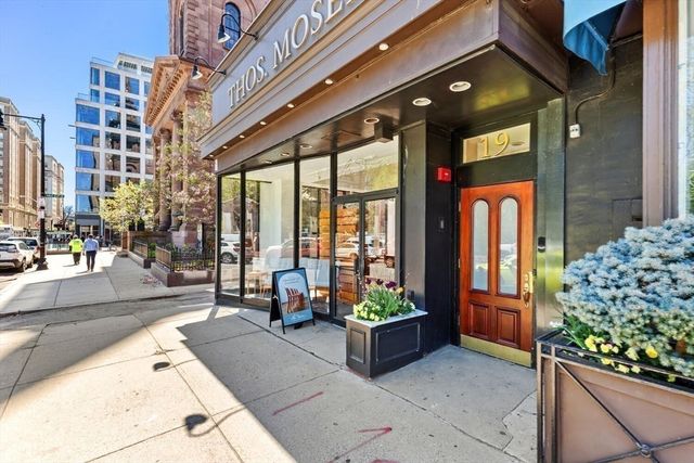 19 Arlington St Unit 53, Boston, MA 02116