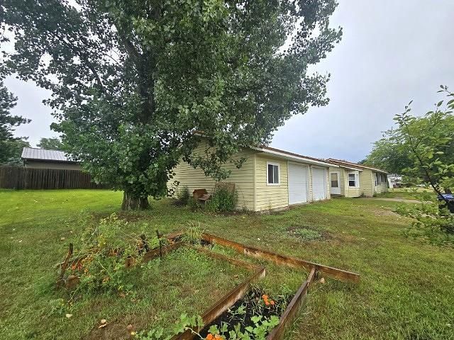 214 PEARL AVENUE, Shawano, WI 54166