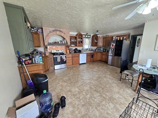 214 PEARL AVENUE, Shawano, WI 54166