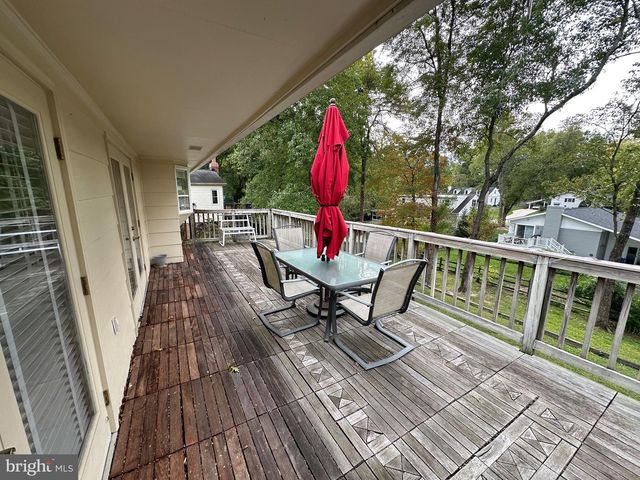 2503 STIRRUP LN, Alexandria, VA 22308