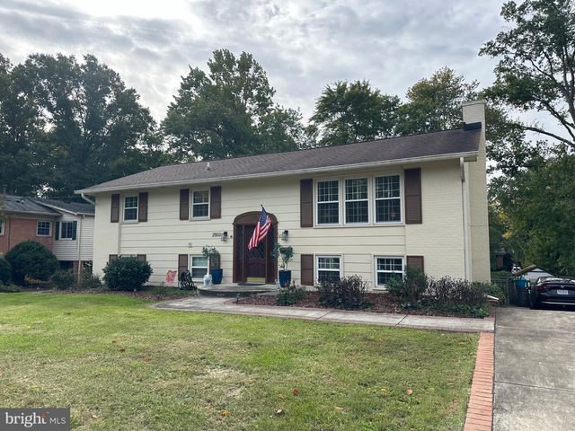 2503 STIRRUP LN, Alexandria, VA 22308