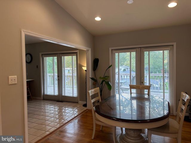 2503 STIRRUP LN, Alexandria, VA 22308