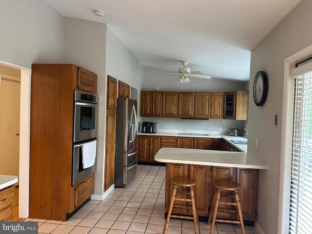 2503 STIRRUP LN, Alexandria, VA 22308