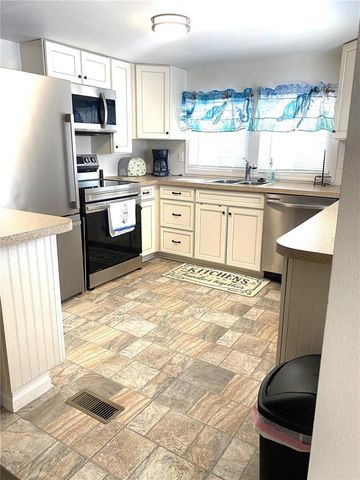 6517 ARIZONA STREET, Bradenton, FL 34207