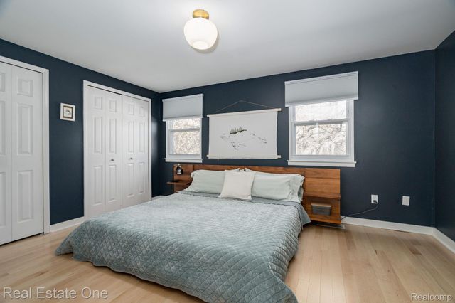 1441 Lila Drive, Troy, MI 48085