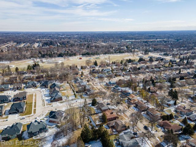 1441 Lila Drive, Troy, MI 48085