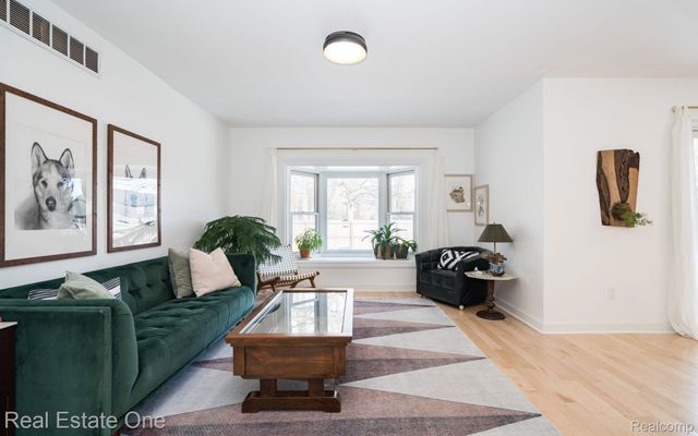 1441 Lila Drive, Troy, MI 48085