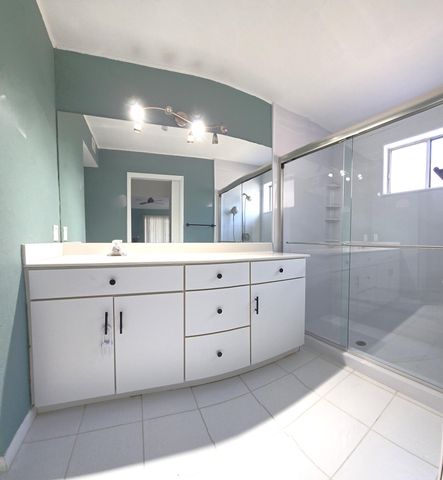 82 Maplecrest Circle, Jupiter, FL 33458